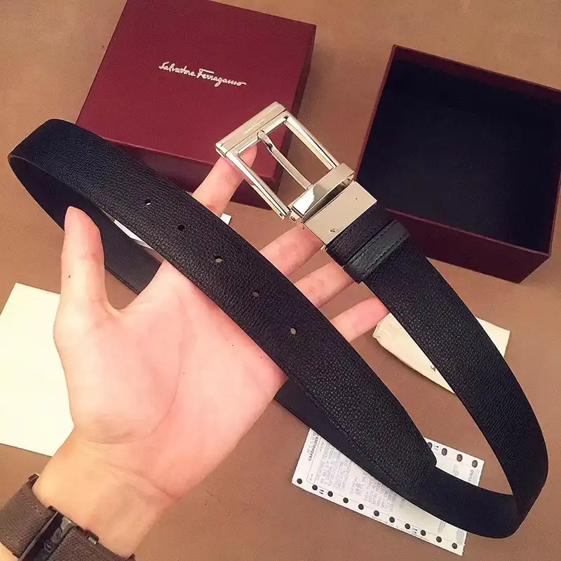 Salvatore Ferragamo s Belte 1905BL0045