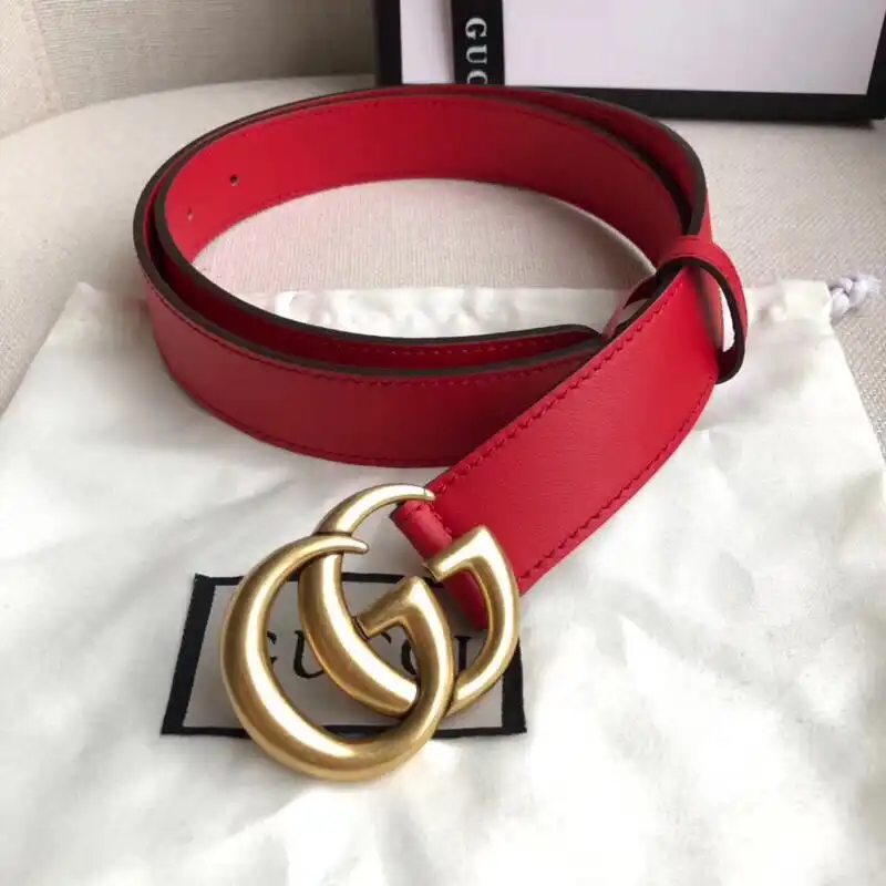 G*u*i s belte 1911x0016