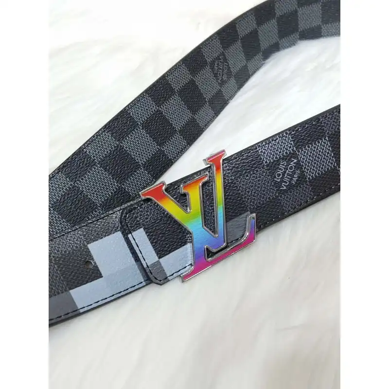 LV s Belte 19XIA0021