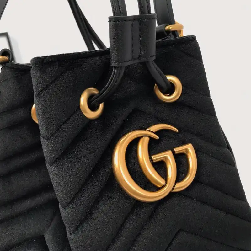 G*u*i bags 20b570163