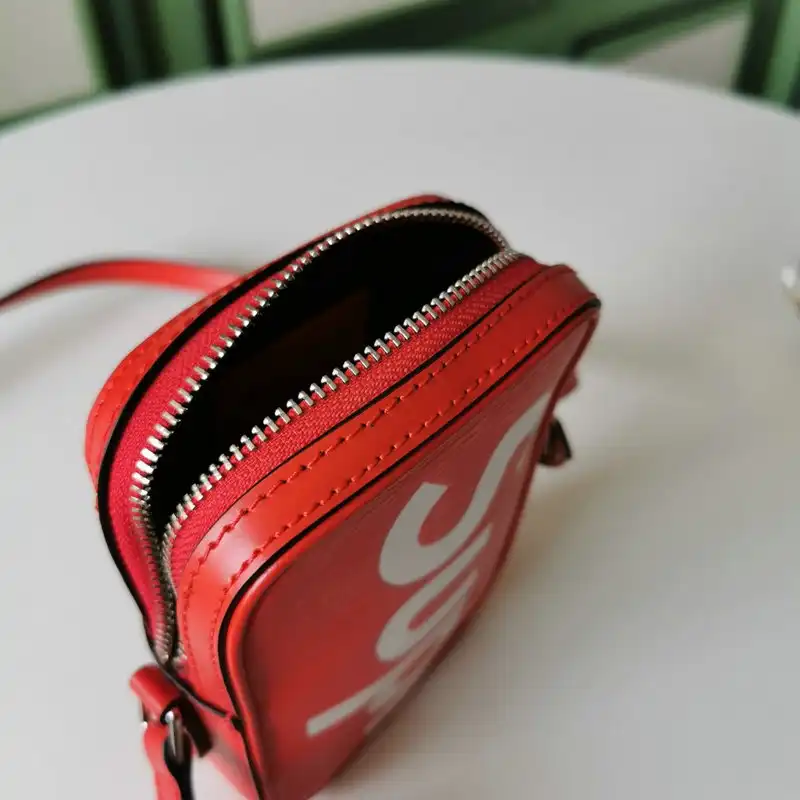 Loewe Bags 20DJ570191