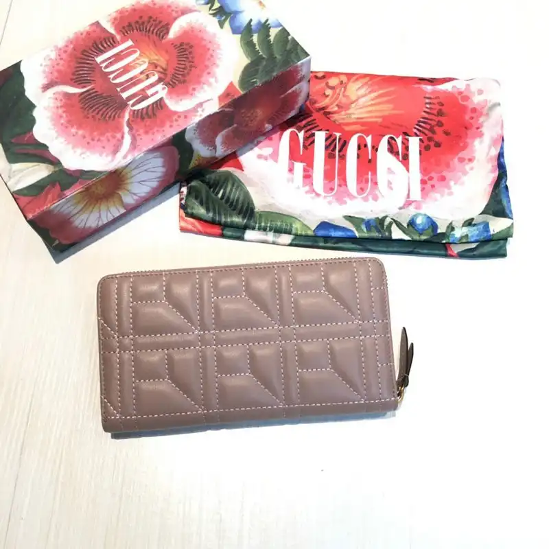 G*u*i bags 20guc0247