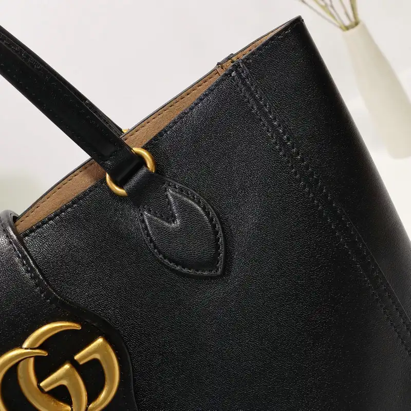 G*u*i bags 2106dj0039