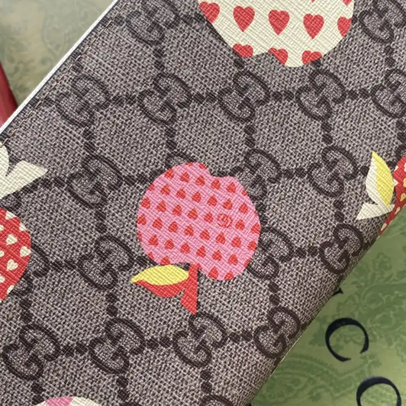 G*u*i s bags 2108ya0079