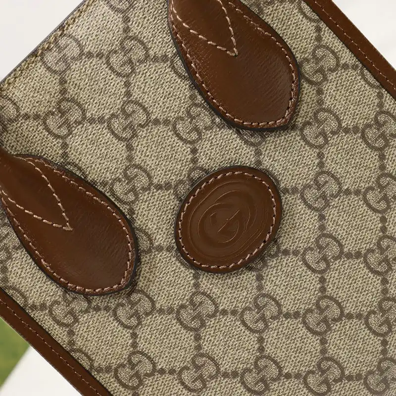 G*u*i bags 2109dj0022