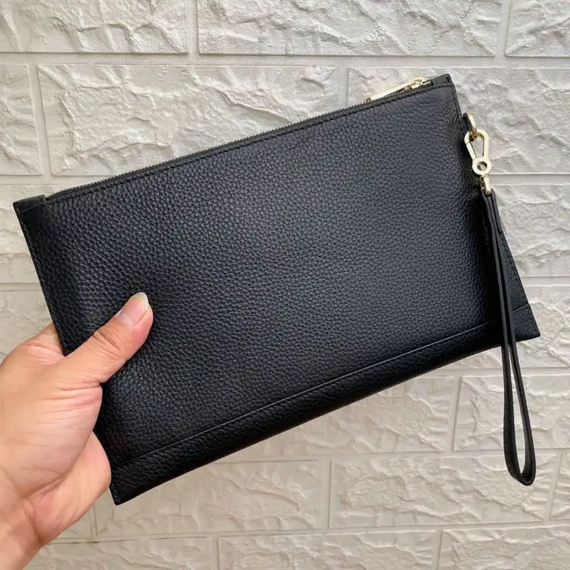 G*u*i bags 2111yz0042