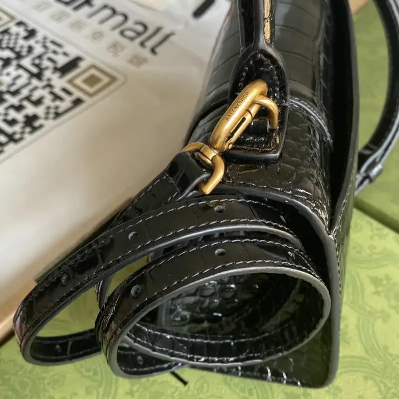 G*u*i bag 2112ya0071