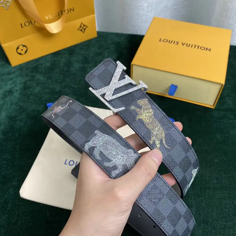 LV Belts 2202XA0015