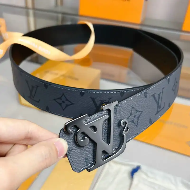 LV Belts 2207XF0008