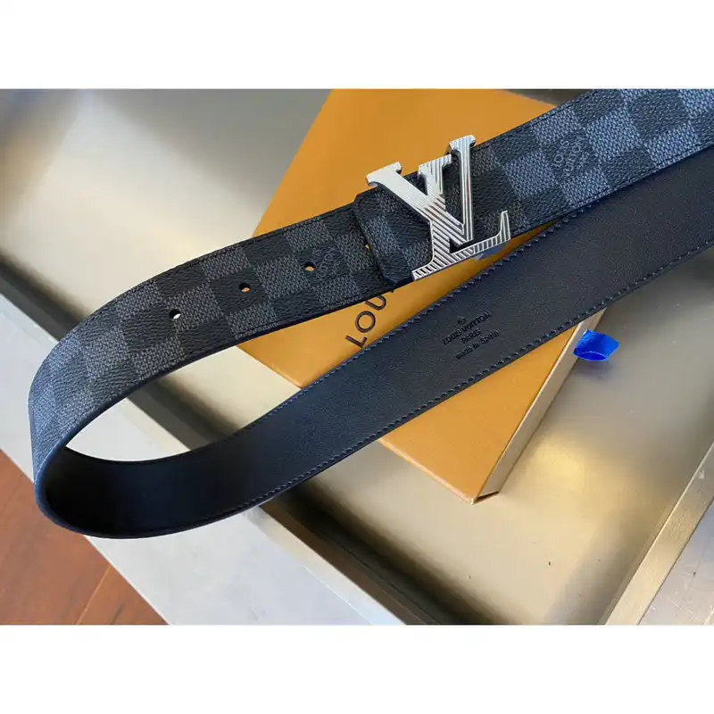 LV Belts 2207XF0116