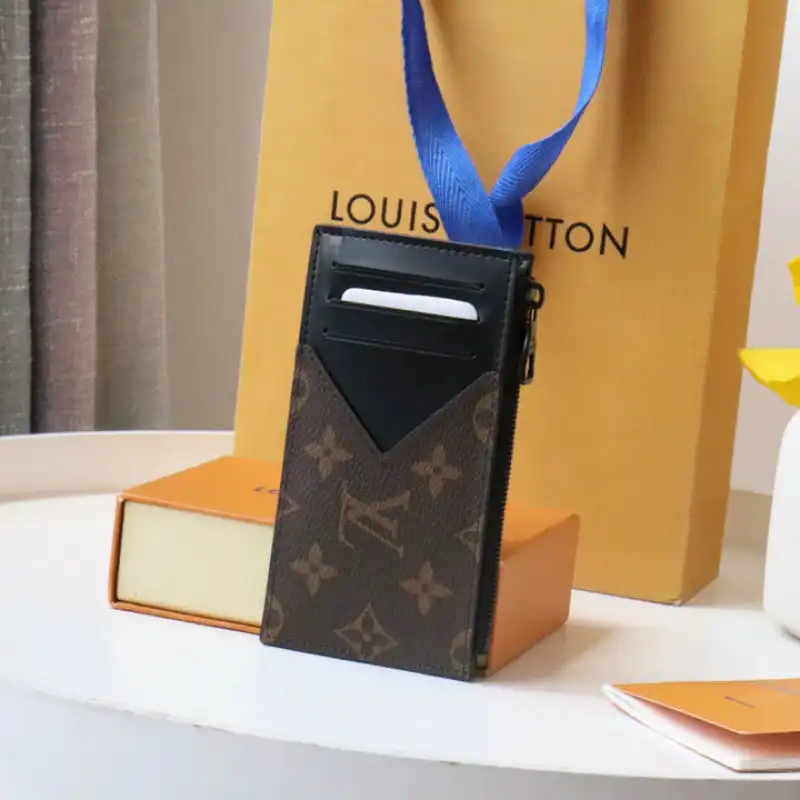 LV Bag 2208DJ0001