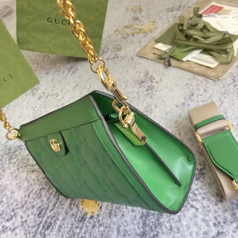 G*u*i bag 2209dj0011