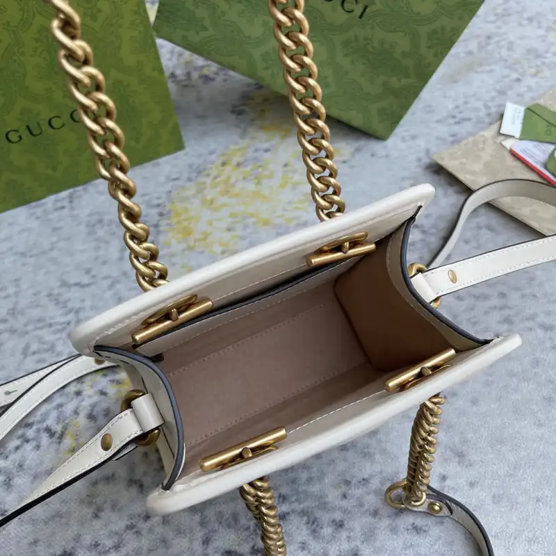 G*u*i bag 2209dj0038