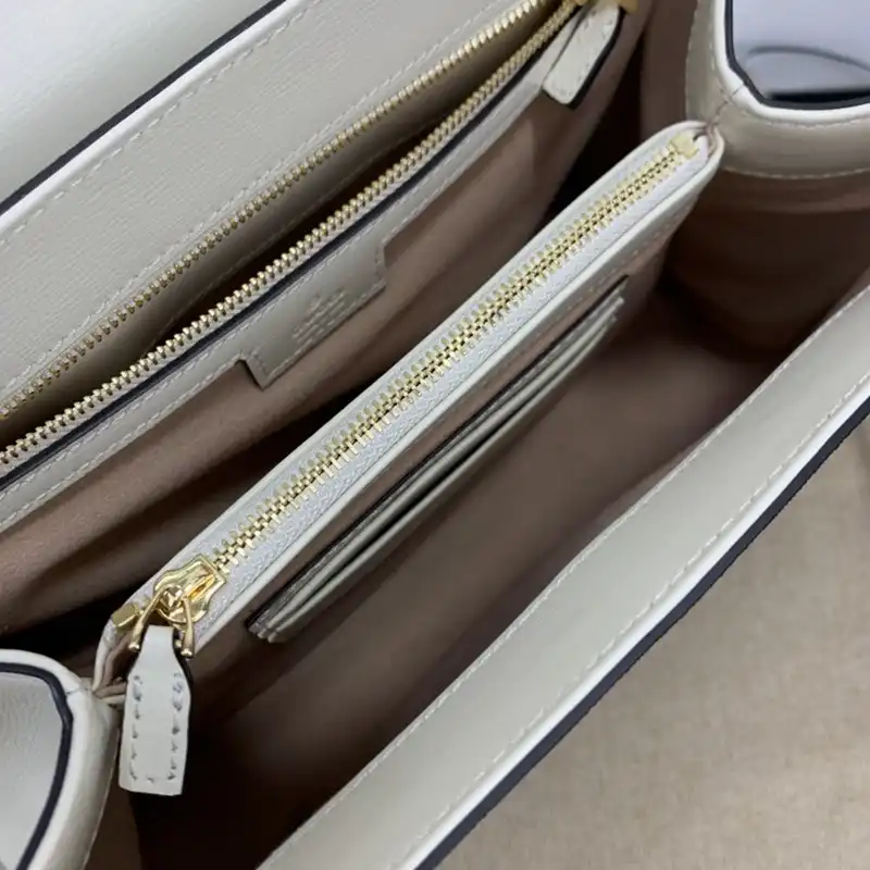 G*u*i bag 2210ya0081