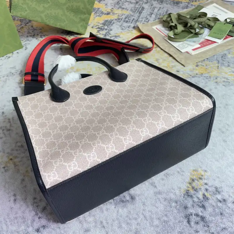 G*u*i bag 2212dj0036