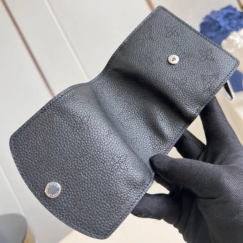 G*u*i bags 2407ya0008