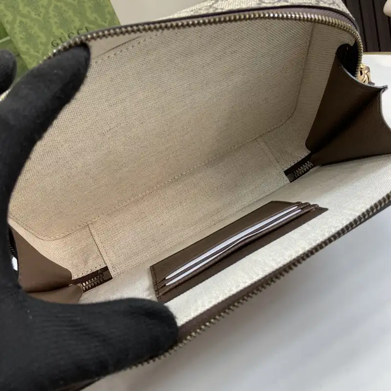 G*u*i bags 2407yz0275