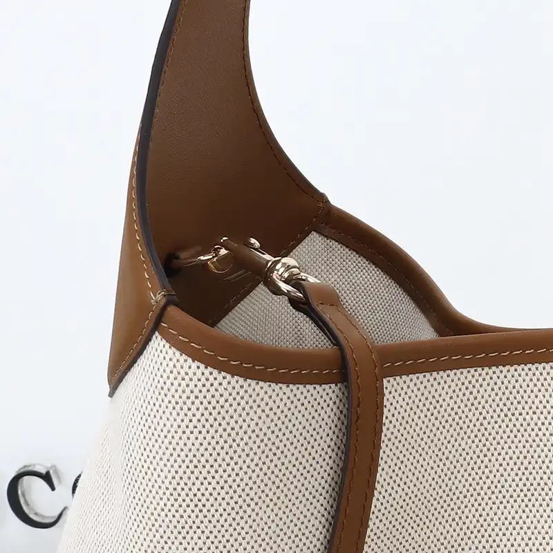 G*u*i bags 2411ya0186