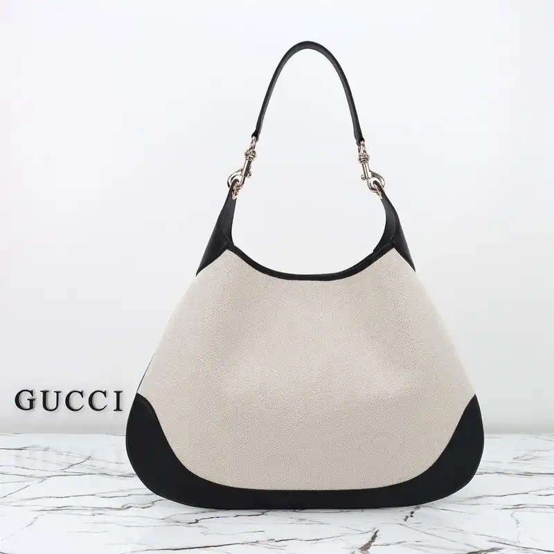 G*u*i bags 2411ya0187