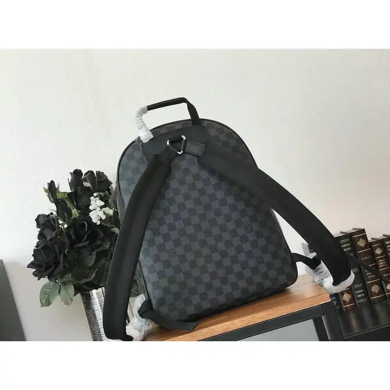 LV Bags 19T1L0107