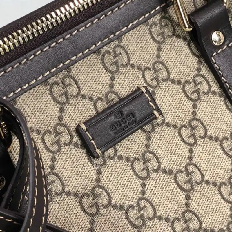 G*u*i bags 19t1l0677