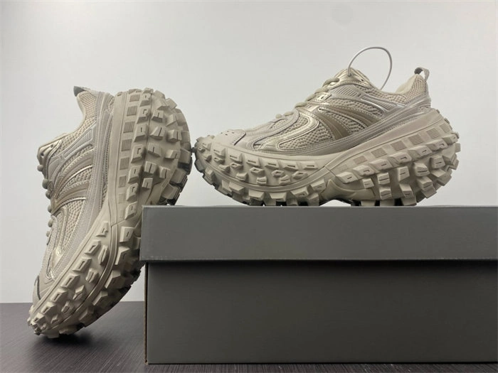 Trendy BLCG DEFENDER  685613 W2RA6 4462