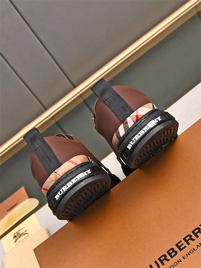 ComfortFit Burberry Sneaker 2623