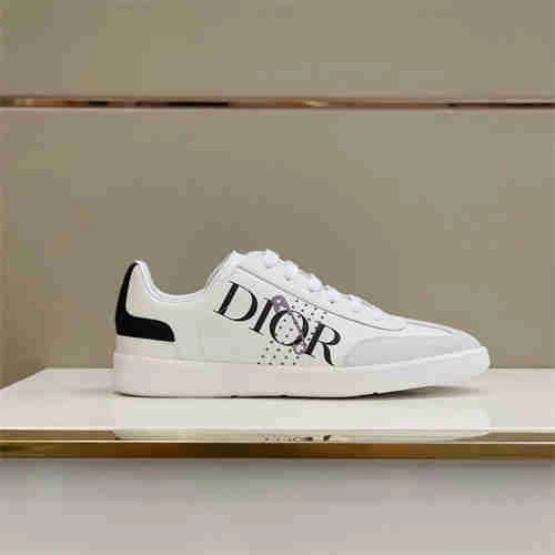 Contemporary DR Sneaker 1139