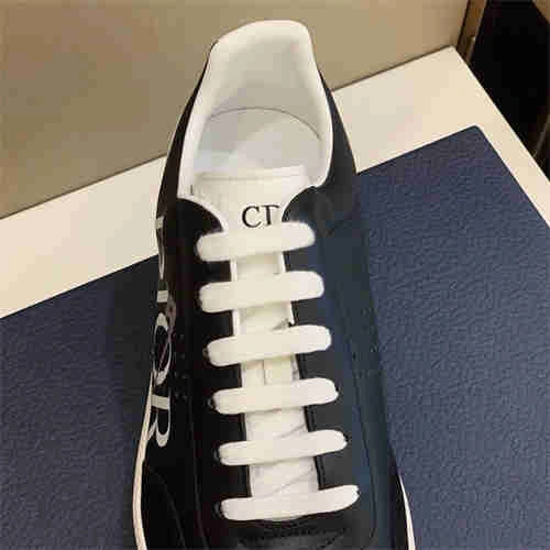 Bold DR Sneaker 1138