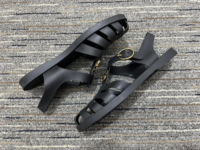 G*u*i sandals effortless 358