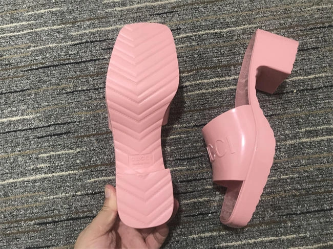 unique G*u*i side women 486