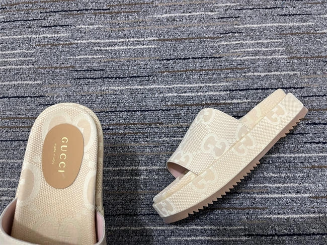 durable G*u*i side women 453