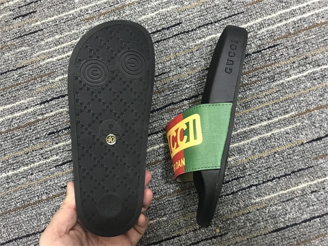 eyecatching G*u*i slide 369