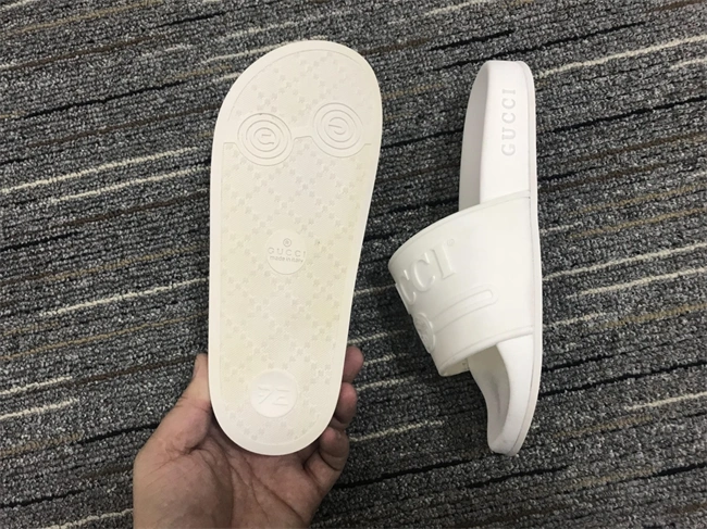 G*u*i slide unisex 441