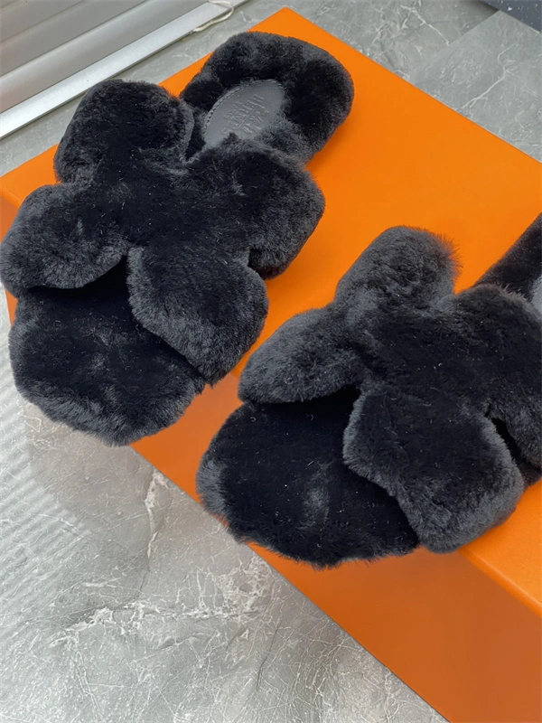 H Slipper Bright 2313