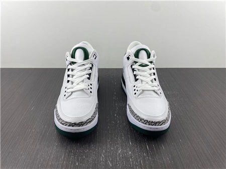 Jordan 3 Retro Oregon Ducks Pit Crew White EasyCare 3831