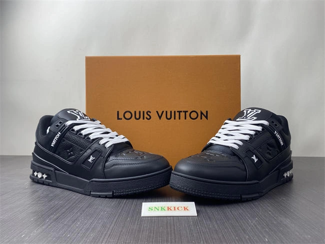 Compact Louis Vuitton 1647