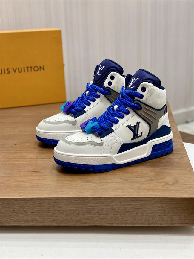 Durable Lv Trainer Sneaker 2007