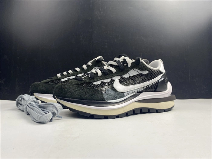 Nike Vaporwaffle sacai Black White  CV1363- StreetReady 5239