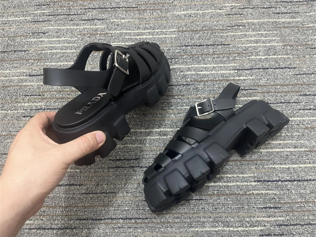 Prada Slipper Supportive 3344