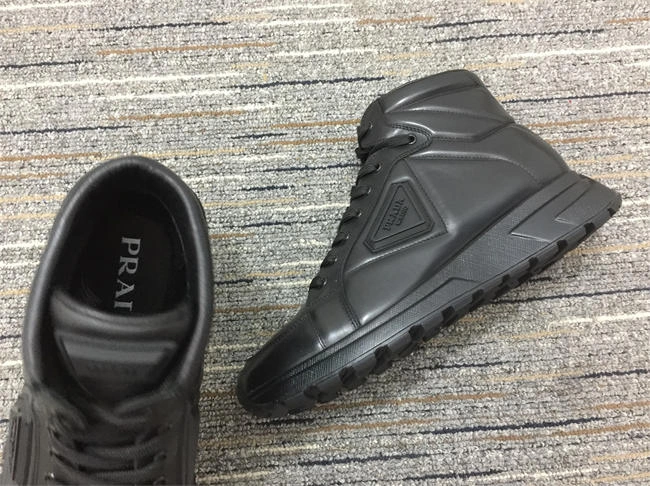 Prada Sneaker Breathable 3358